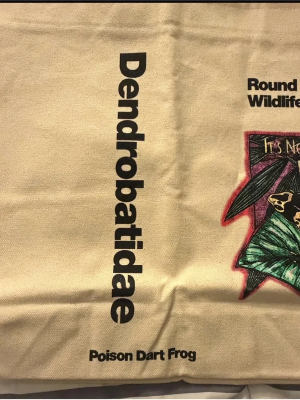 Round Two Wildlife Channel Dendrobatidae Cream Canvas Tote Bag